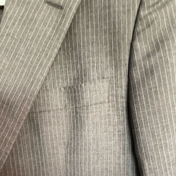 Valentino Gray Stripes Suit.Size 40 - Picture 6 of 16